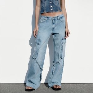 Mid-rise trf cargo jeans